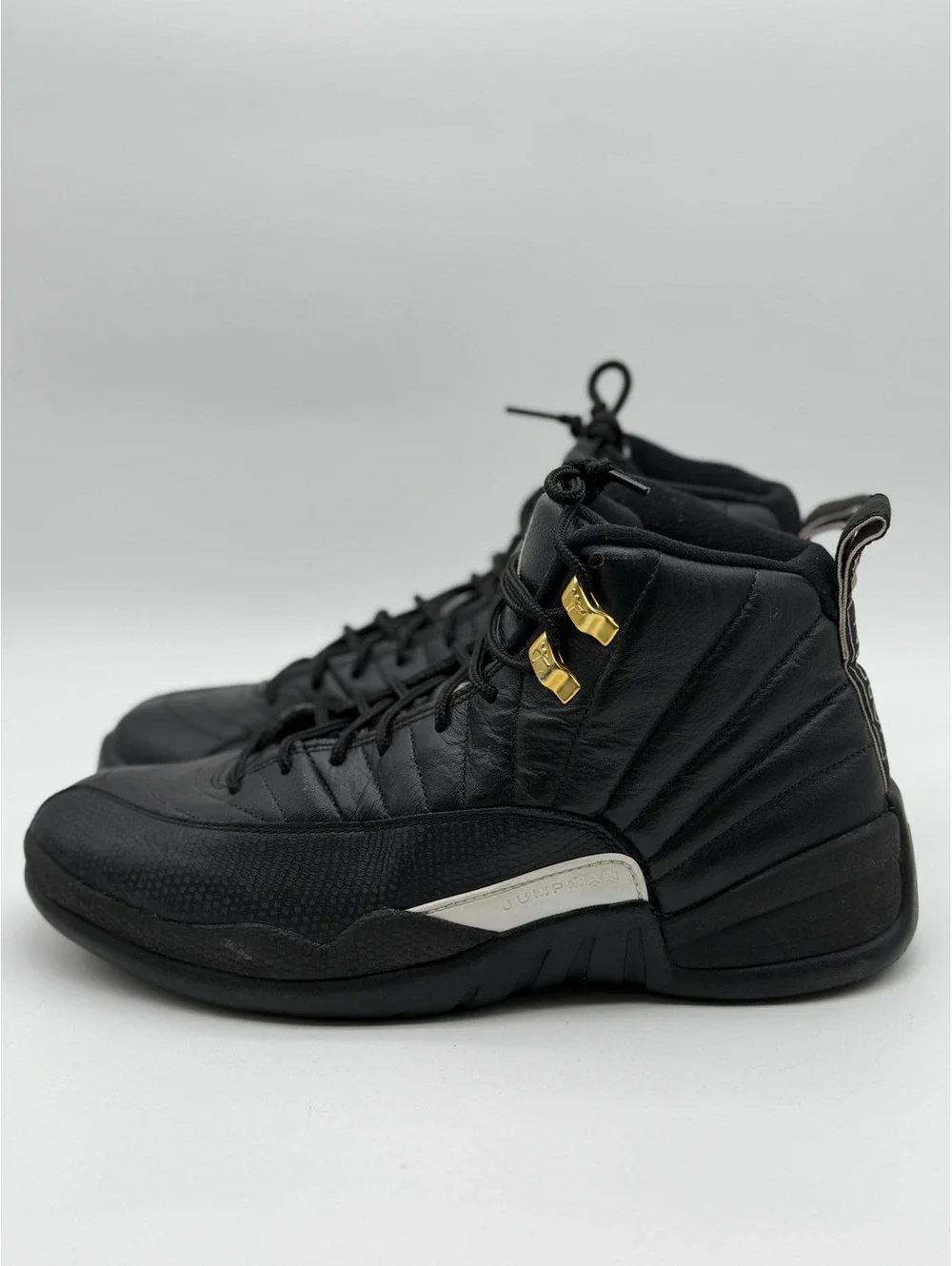 Air Jordan 12 Retro The Master 2016 Black White Metallic Gold, Size 9